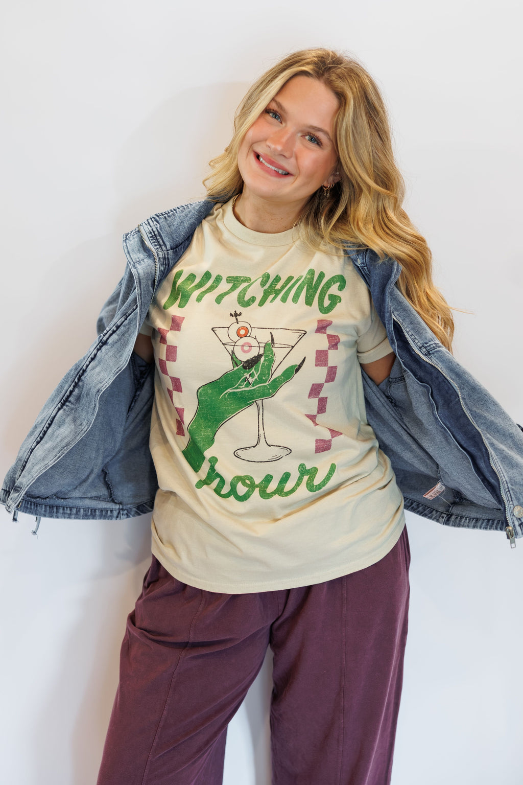 WITCHING HOUR GRAPHIC TEE