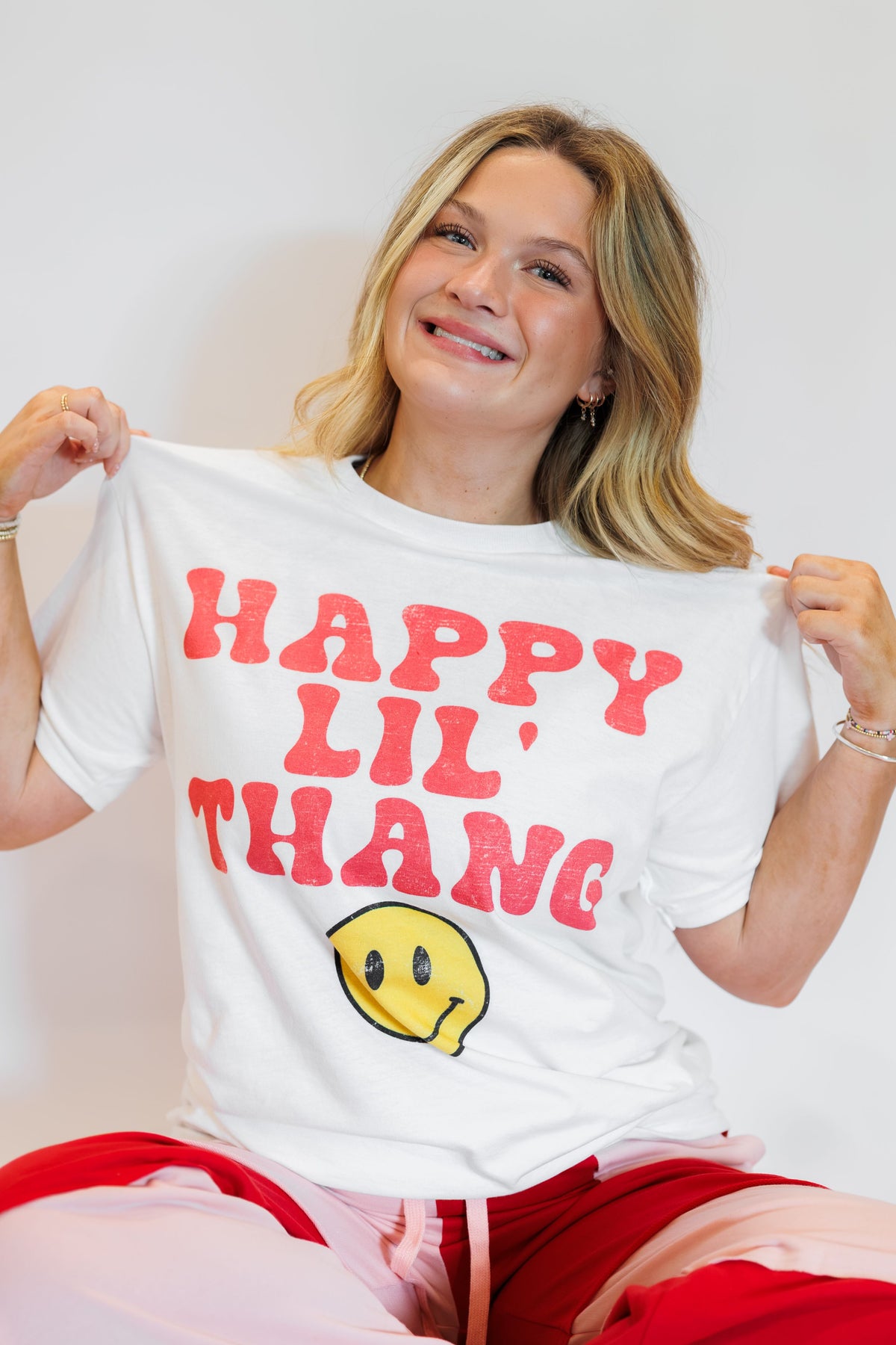 HAPPY LIL' THANG GRAPHIC TEE